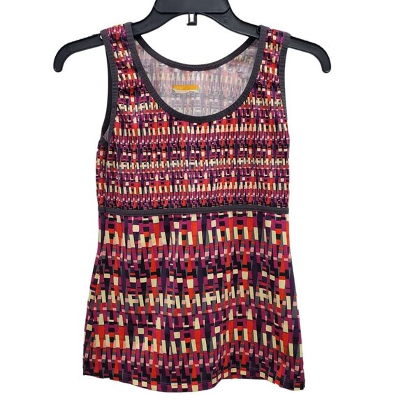 Lucy Women's Red Multi Geo Print Athletic‎ Yoga Tank Top Size M - Picture 1 of 3